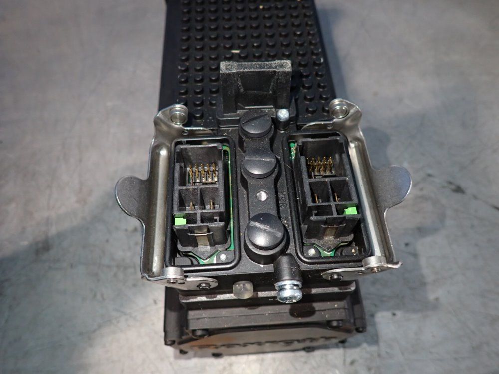 Rexroth Servo Motor - Ksm01.2b-071c-24n-s1-hg0-se-nn-d7-nn-fw