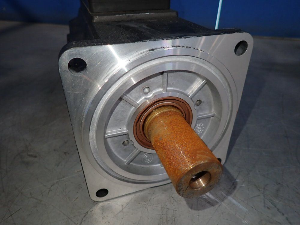 Rexroth Servo Motor - Ksm01.2b-071c-24n-s1-hg0-se-nn-d7-nn-fw