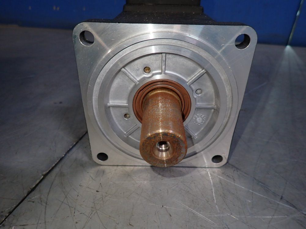 Rexroth Servo Motor - Ksm01.2b-071c-24n-s1-hg0-se-nn-d7-nn-fw