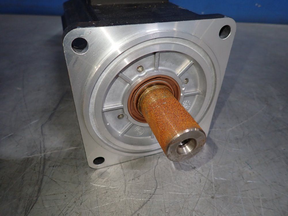 Rexroth Servo Motor - Ksm01.2b-071c-24n-s1-hg0-se-nn-d7-nn-fw
