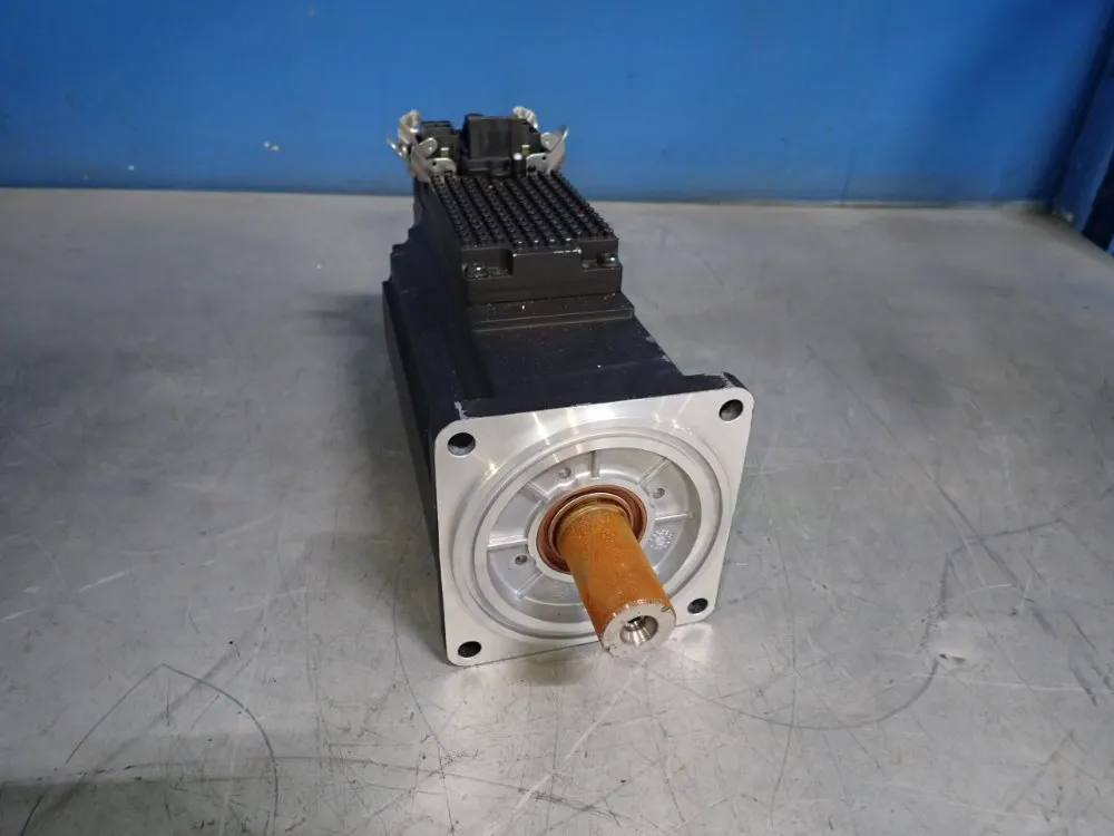 Rexroth Servo Motor - Ksm01.2b-071c-24n-s1-hg0-se-nn-d7-nn-fw