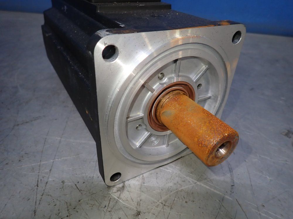 Rexroth Servo Motor - Ksm01.2b-071c-24n-s1-hg0-se-nn-d7-nn-fw