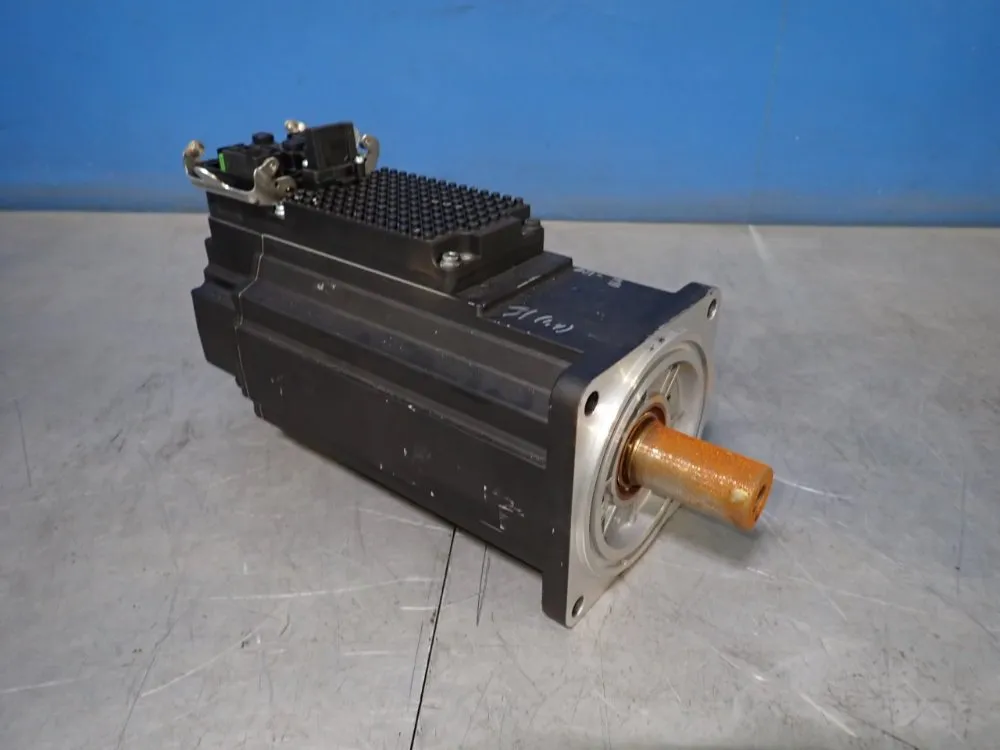Rexroth Servo Motor - Ksm01.2b-071c-24n-s1-hg0-se-nn-d7-nn-fw