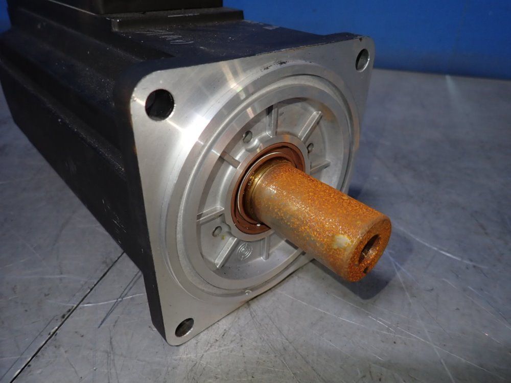 Rexroth Servo Motor - Ksm01.2b-071c-24n-s1-hg0-se-nn-d7-nn-fw