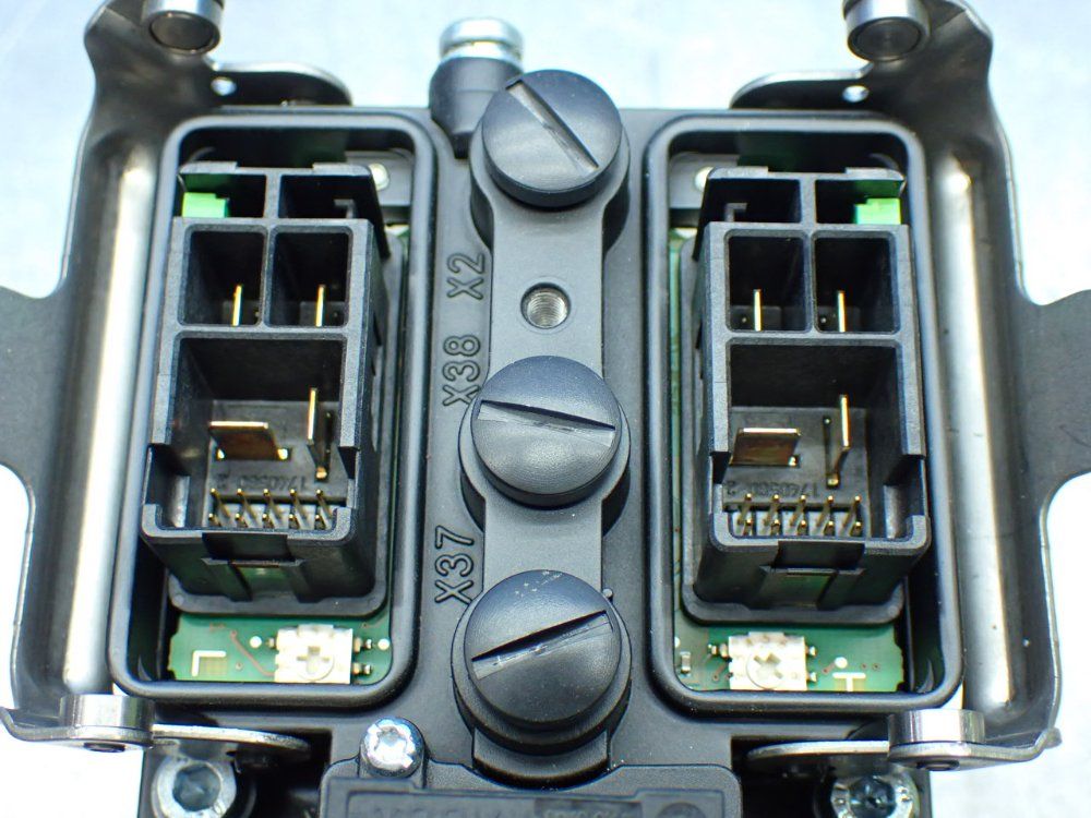 Rexroth 5500rpm, 2.2nm Continuous Torque. 9.4nm Max Torque Indradrive Mi Servo Motor: Ksm01.2b-041c-42n-s1-hg0-se-nn-d7-nn-fw - R911321164