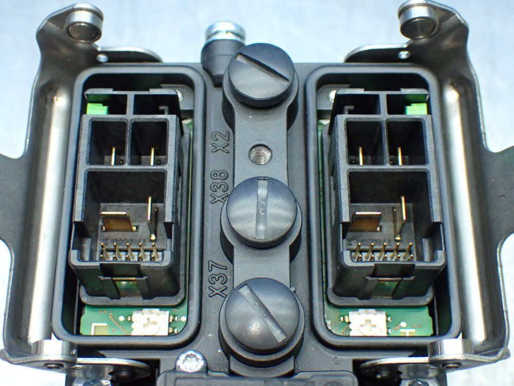 Rexroth 5500rpm, 2.2nm Continuous Torque. 9.4nm Max Torque Indradrive Mi Servo Motor: Ksm01.2b-041c-42n-s1-hg0-se-nn-d7-nn-fw - R911321164