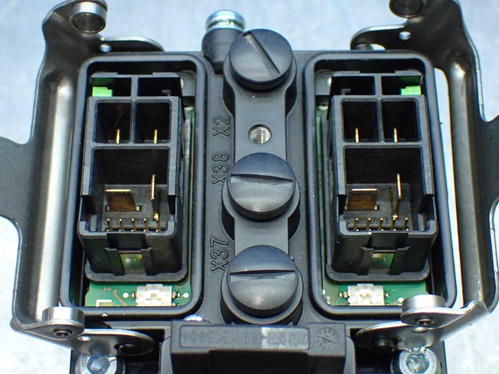 Rexroth 5500rpm, 2.2nm Continuous Torque. 9.4nm Max Torque Indradrive Mi Servo Motor: Ksm01.2b-041c-42n-s1-hg0-se-nn-d7-nn-fw - R911321164