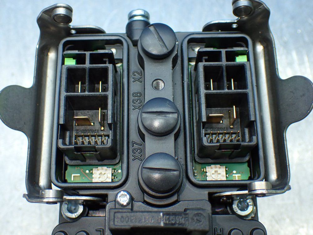 Rexroth 5500rpm, 2.2nm Continuous Torque. 9.4nm Max Torque Indradrive Mi Servo Motor: Ksm01.2b-041c-42n-s1-hg0-se-nn-d7-nn-fw - R911321164