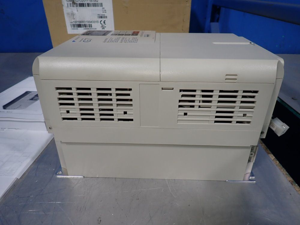 Yaskawa Ac Drive - Cimr-g7u20111b-082