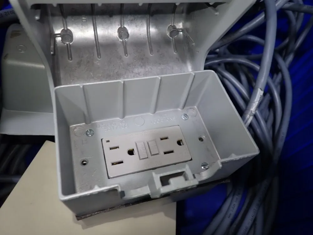 Electrical Covers / Data Switch