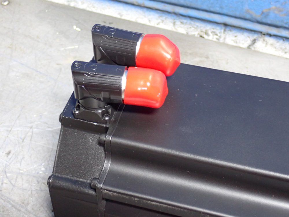 Allen Bradley 3.43 Kw Servo Motor - Mpl-b540d-mj74aa