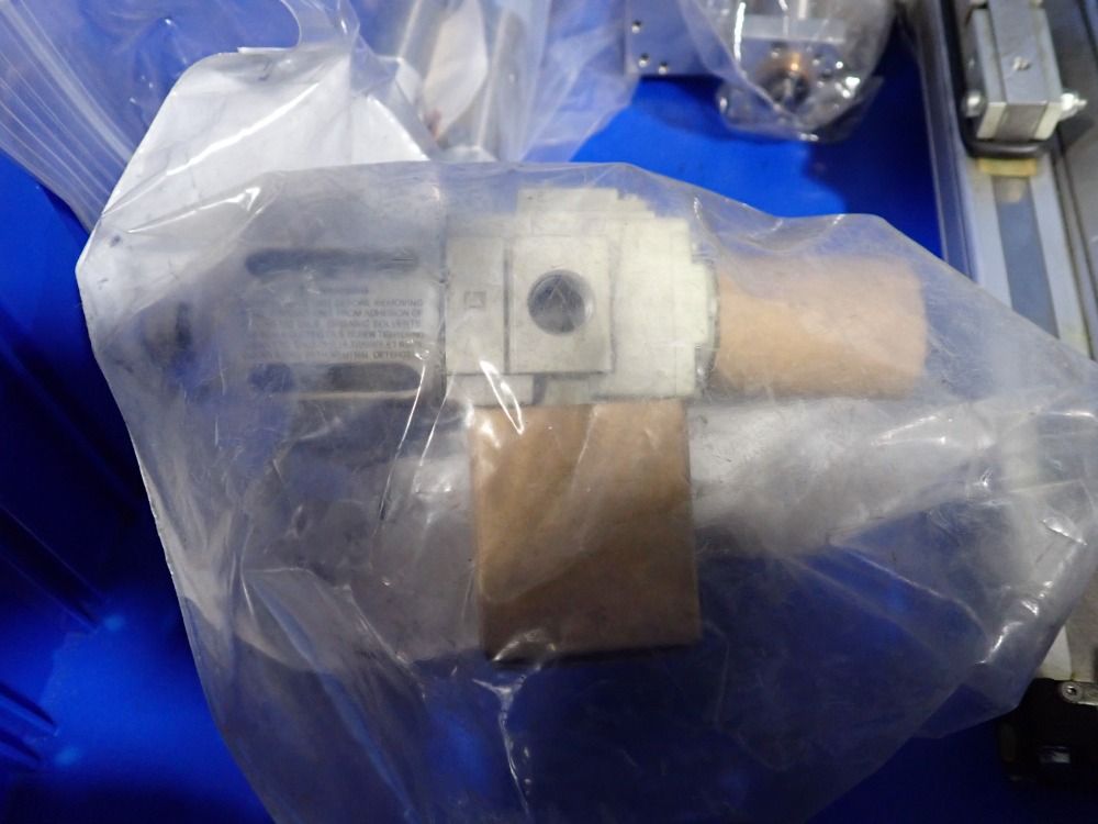 Cylinders And Regulator