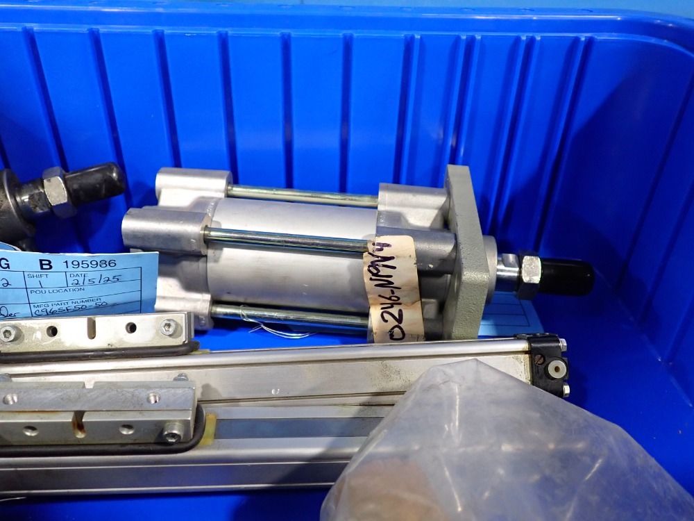 Cylinders And Regulator