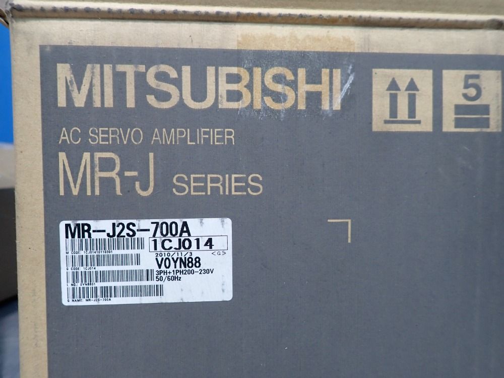 Mitsubishi Servo Amplifier - Mr-j2s-700a