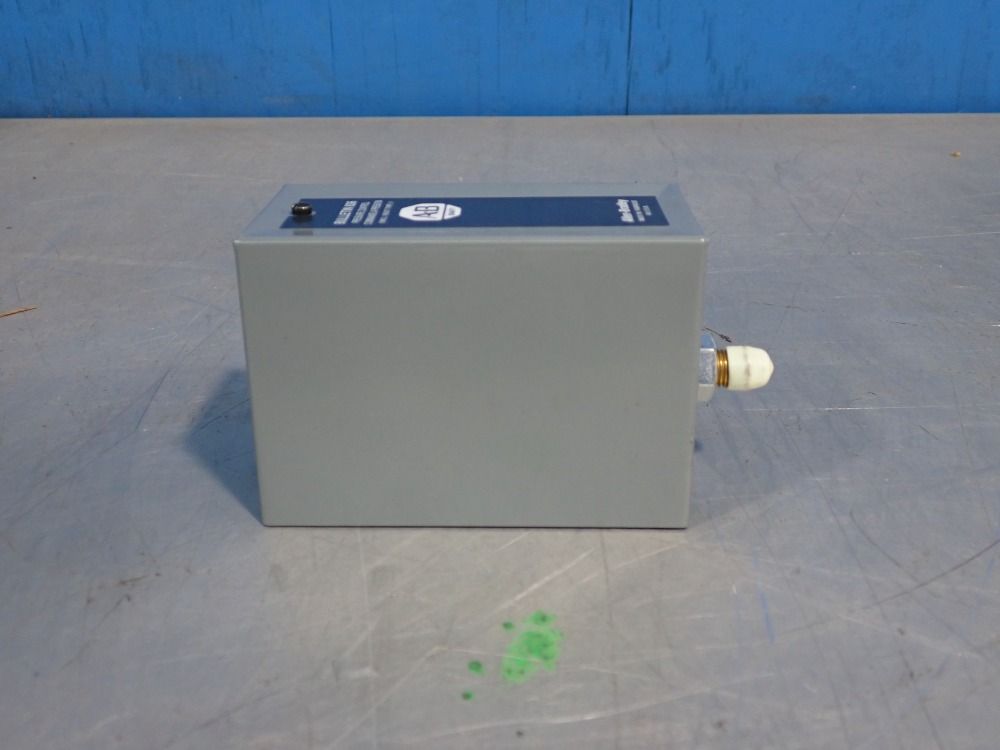 Allen-bradley Pressure Controller - 836-a3a