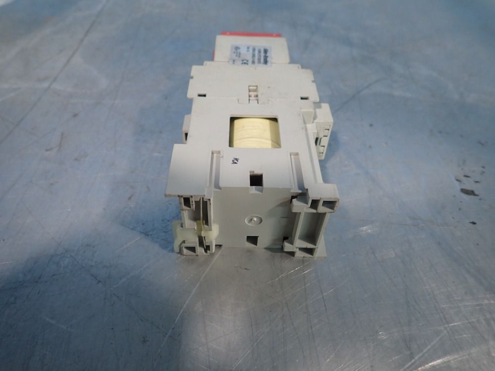 Allen-bradley 600 V Safety Contactor - 100s-c23dj14bc