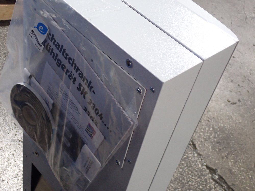 Rittal Enclosure Cooling Unit - Sk3305500