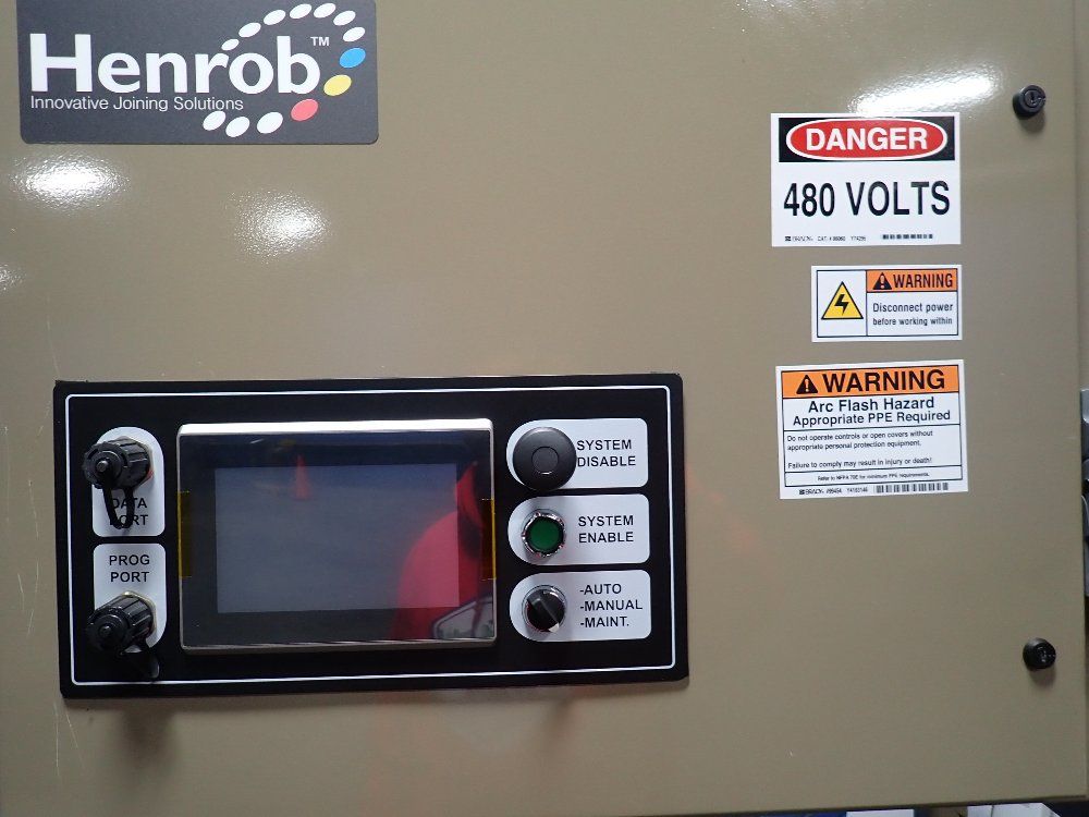 Henrob 7 A Electric Servo Controller