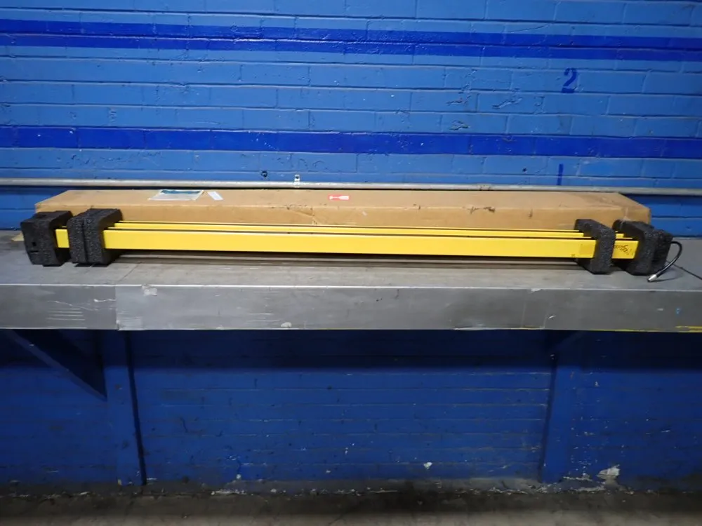 Sti 62"x1" Light Curtains - Ms46-30-1570-r-fp-fd2