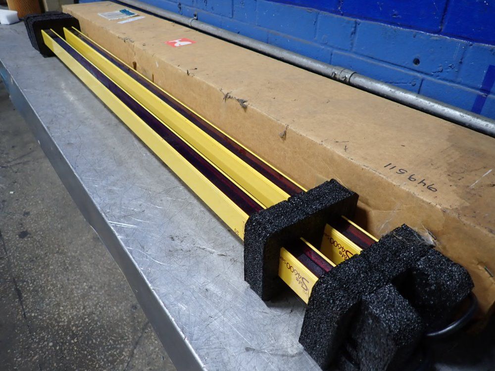 Sti 62"x1" Light Curtains - Ms46-30-1570-r-fp-fd2