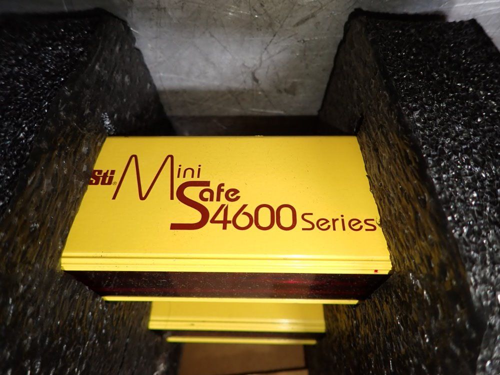 Sti 62"x1" Light Curtains - Ms46-30-1570-r-fp-fd2