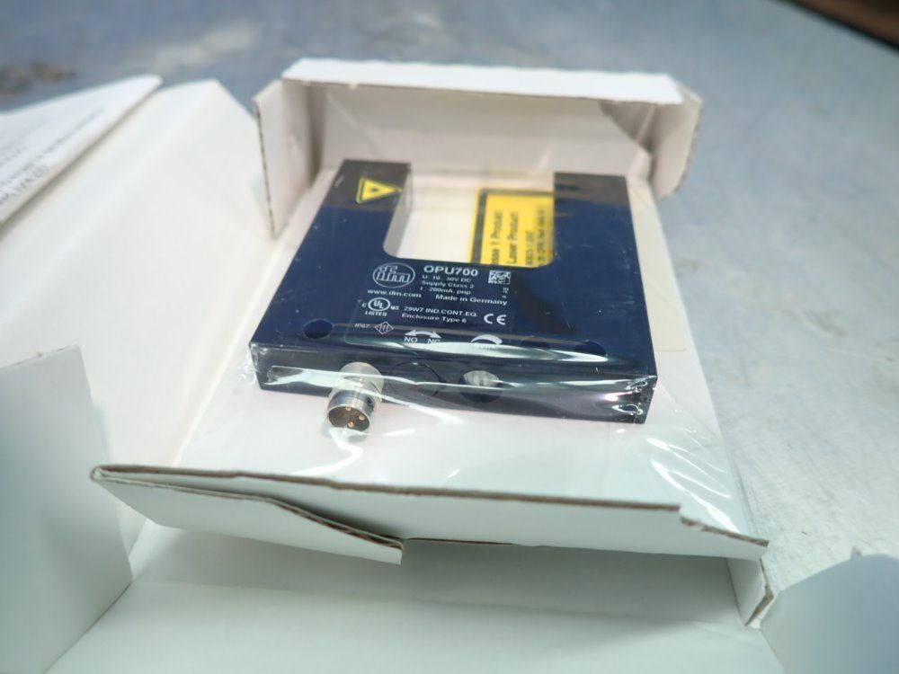 Ifm Photoelectric Fork Sensor - Opu700