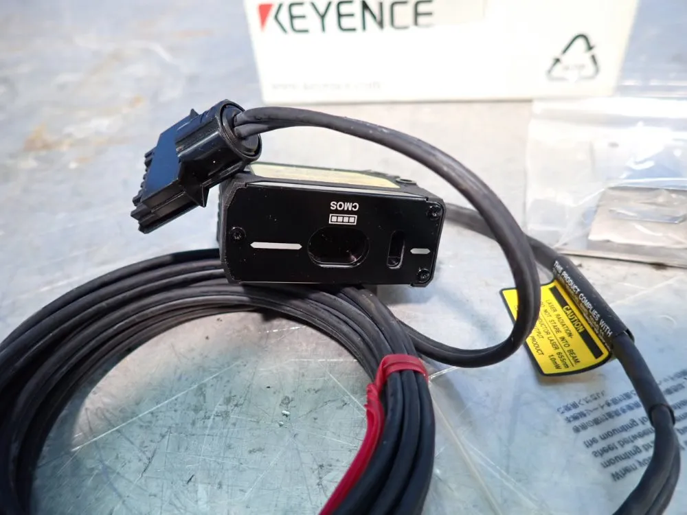 Keyence Laser Sensor - Gv-h45