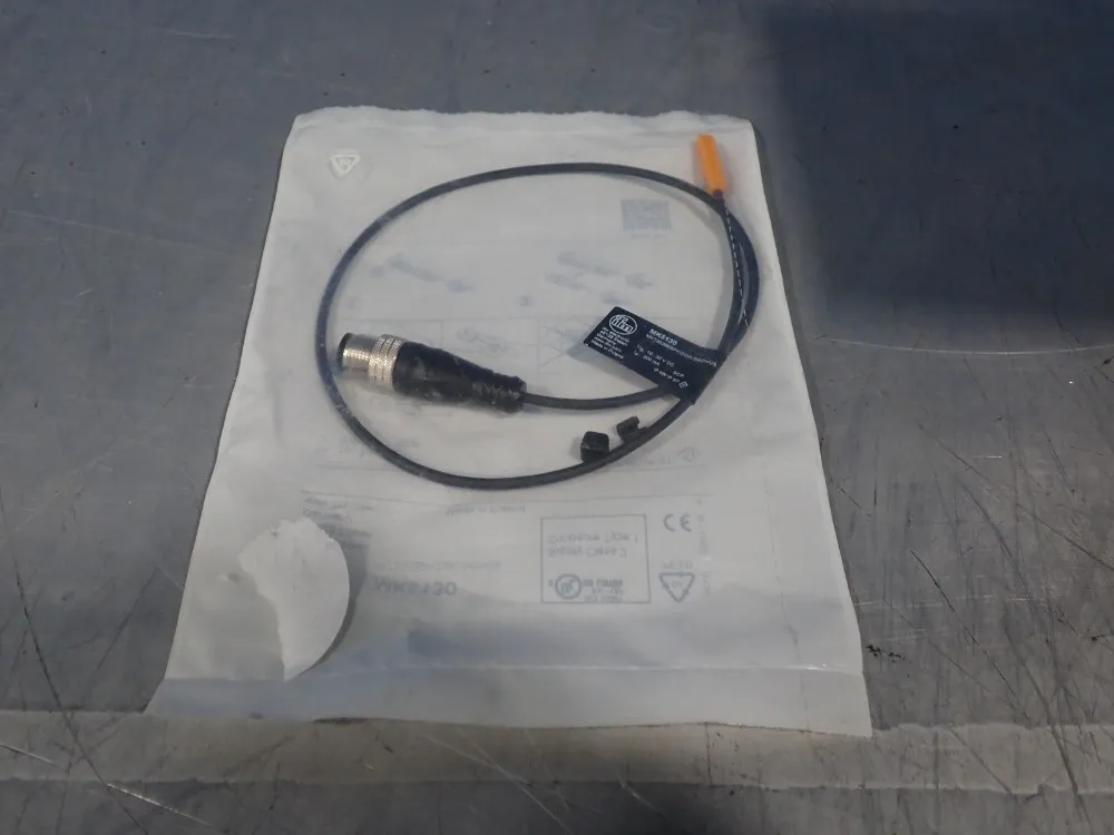 Efector Ifm Cylinder Sensor With Gmr Cell - Mkt3028bbpkg/g/0,5m/zh/us-mk5130