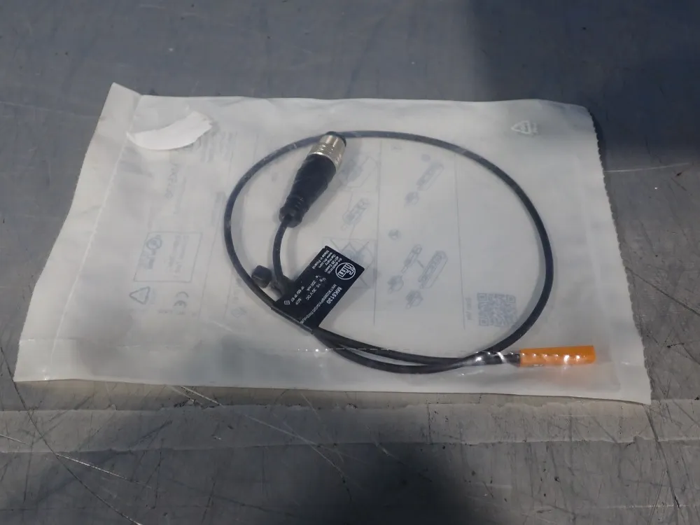 Efector Ifm Cylinder Sensor With Gmr Cell - Mkt3028bbpkg/g/0,5m/zh/us-mk5130