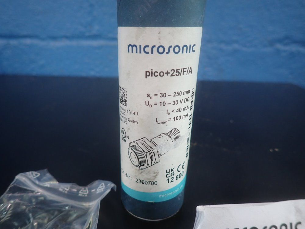 Microsonic Proximity Switch - Pico+25/f/a