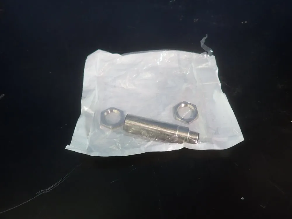 Balluff Inductive Sensor - Bes028r