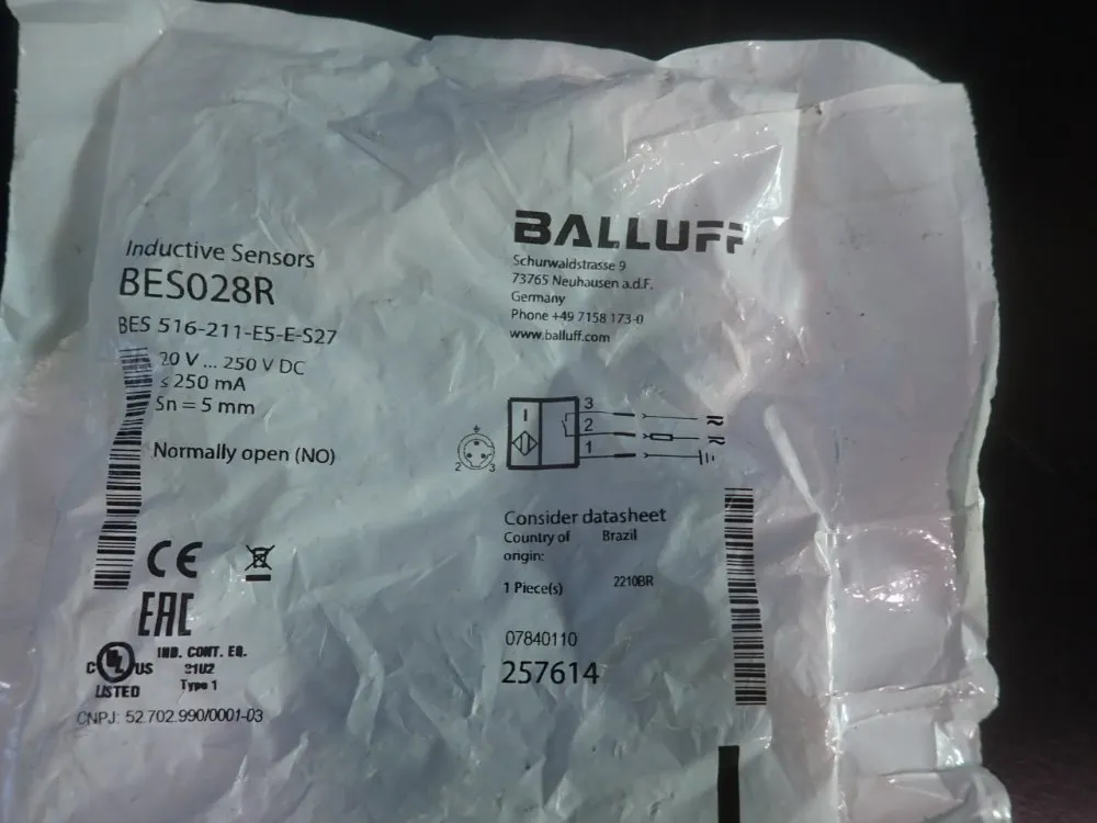 Balluff Inductive Sensor - Bes028r
