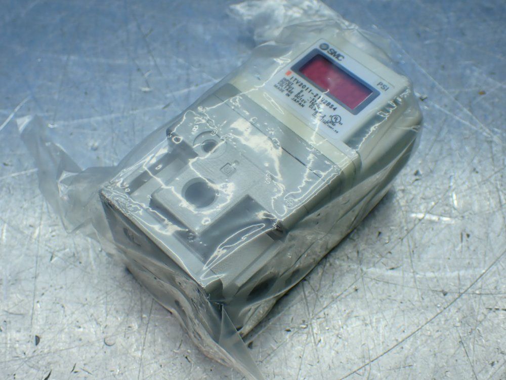 Smc Electro-pneumatic Regulator. - Itv2011-21n2bs4