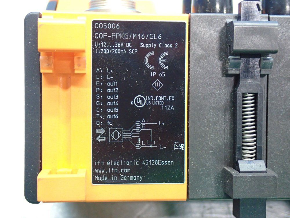 Ifm Fibre-optic Amplifier Unit - Oo5006