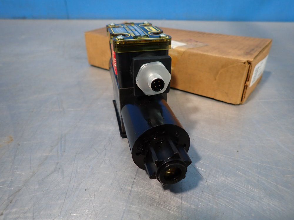 Parker Directional Control Valve - D1vw004cnjclg2c