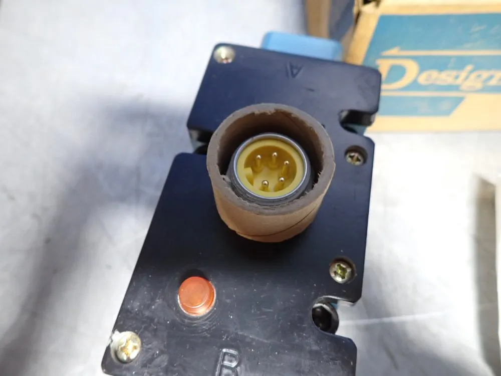 Mac Single Pressure Valve - Mac250a-v1b4pm-111da(univ)