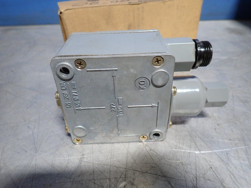 Allen Bradley Pressure Control Switch - 836t-t253jx81x18