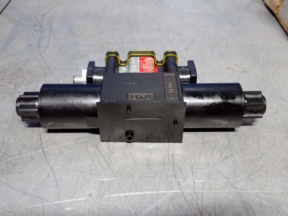 Parker Hydrolic Valve - D1vw020dnjclg2c