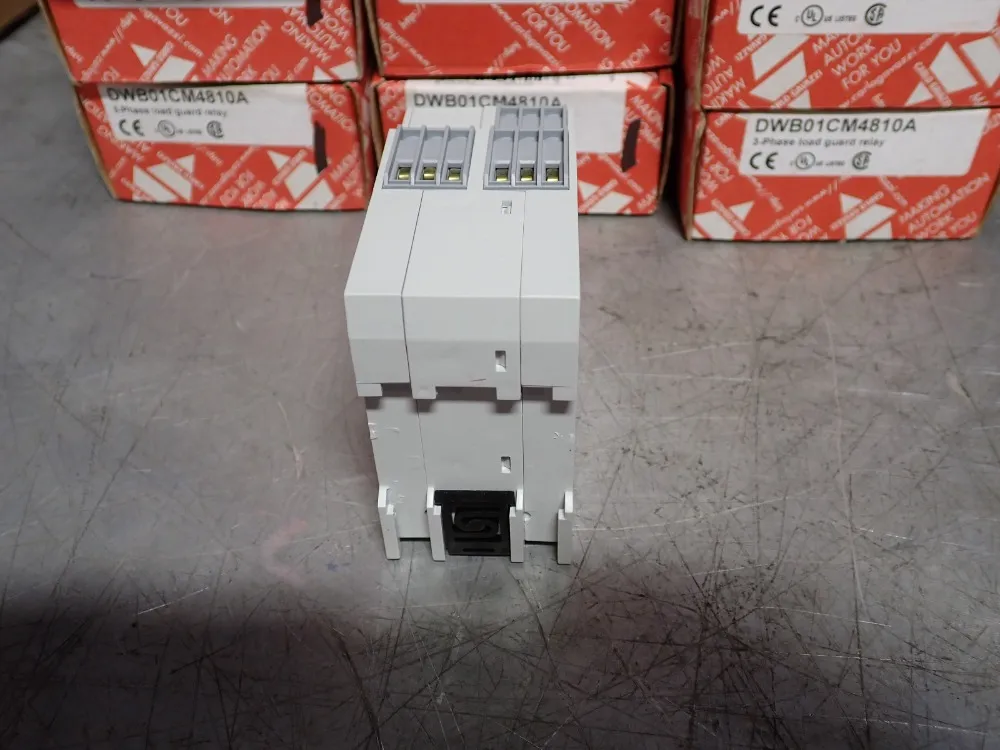 Carlo Gavazzi Monitoring Relay - Dwb01cm4810a