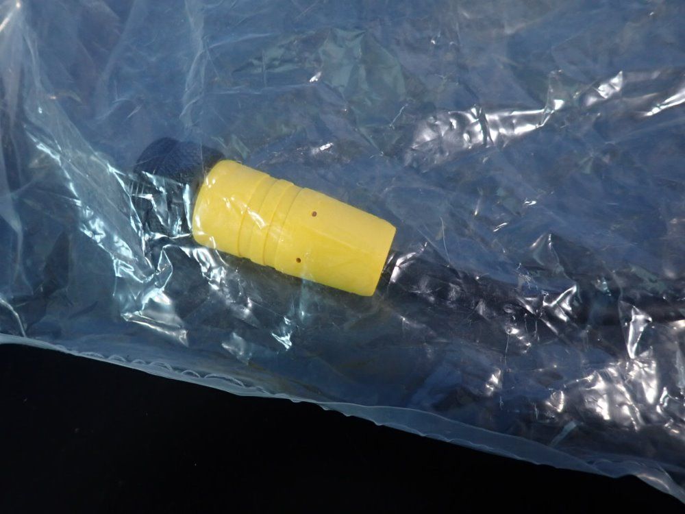 Balluff Junction Block - C04t4r-12-pb-010f