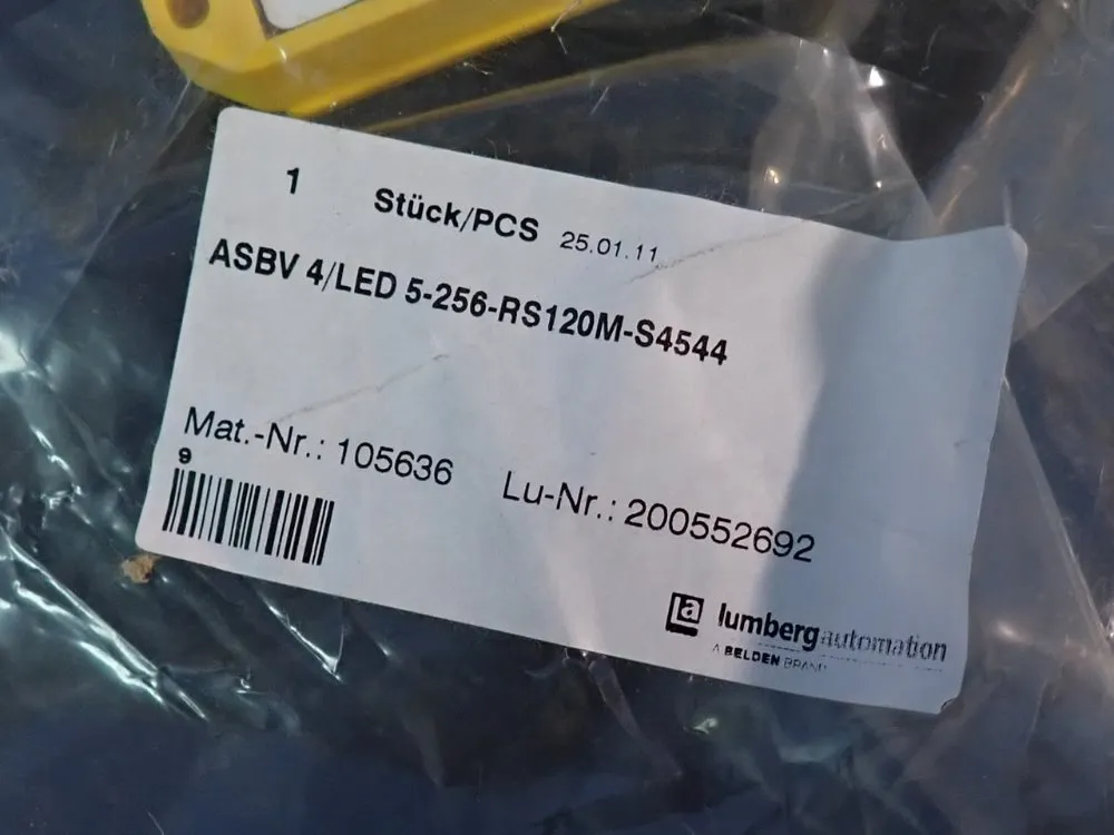 Balluff Junction Block - C04t4r-12-pb-010f