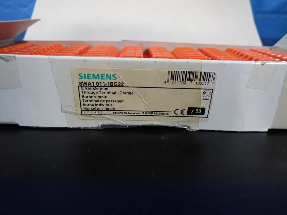 Siemens Lot Of 50 Terminal Blocks - 8wa1011-1bg22
