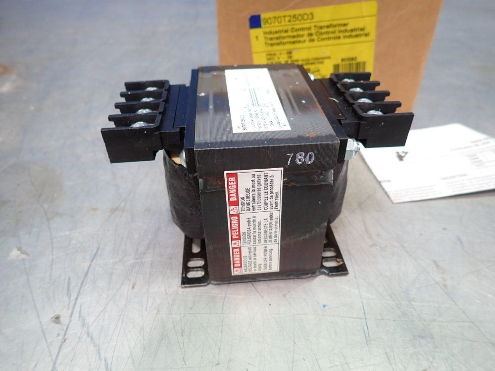 Square D 0.25 Kva Industrial Control Transformer - 9070t250d3