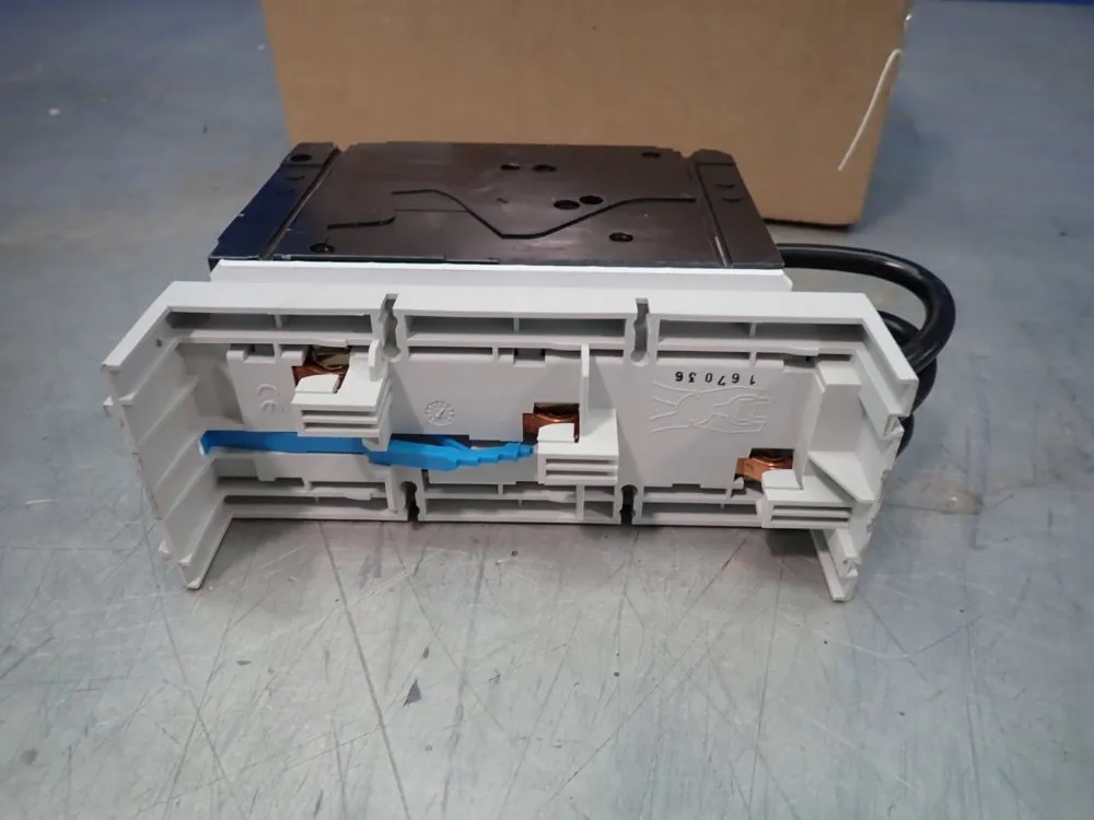 Siemens Circuit Breaker - Ed63b030