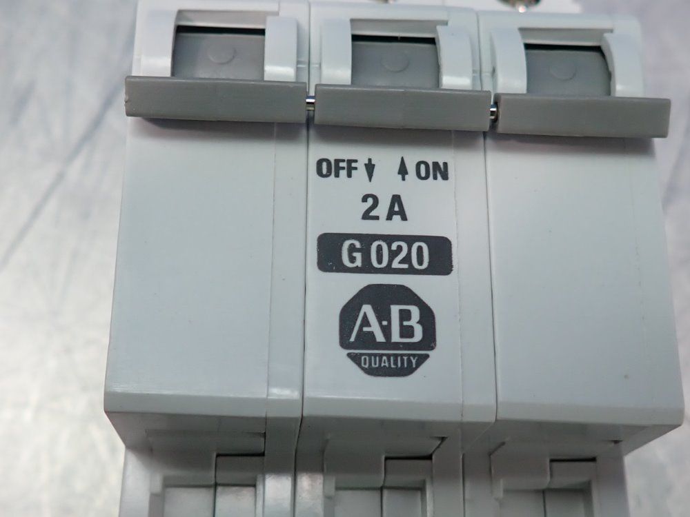 Allen Bradley Lot Of 22 Circuit Breaker - 1492-cb3-g020