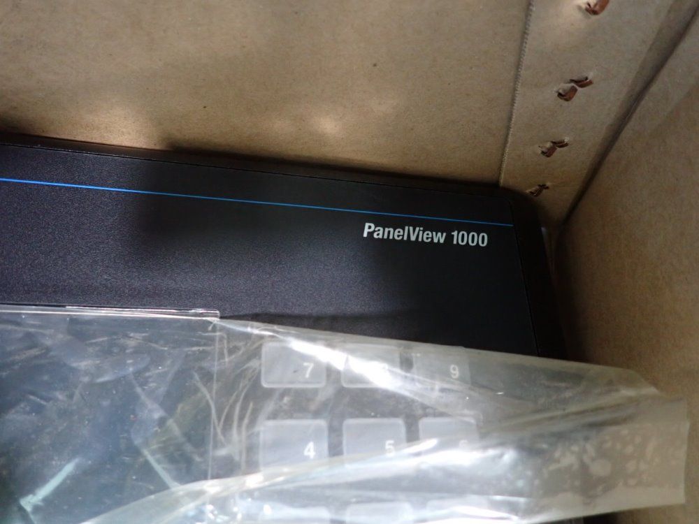 Allen Bradley Control Panel - 2711-k10c20