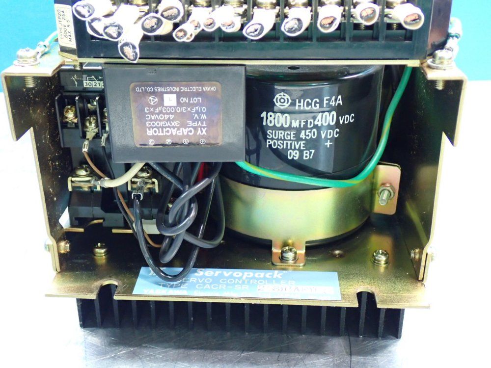 Yaskawa Cacr-sr Series Servopack Servo Controller - Cacr-sr20sb1afy118