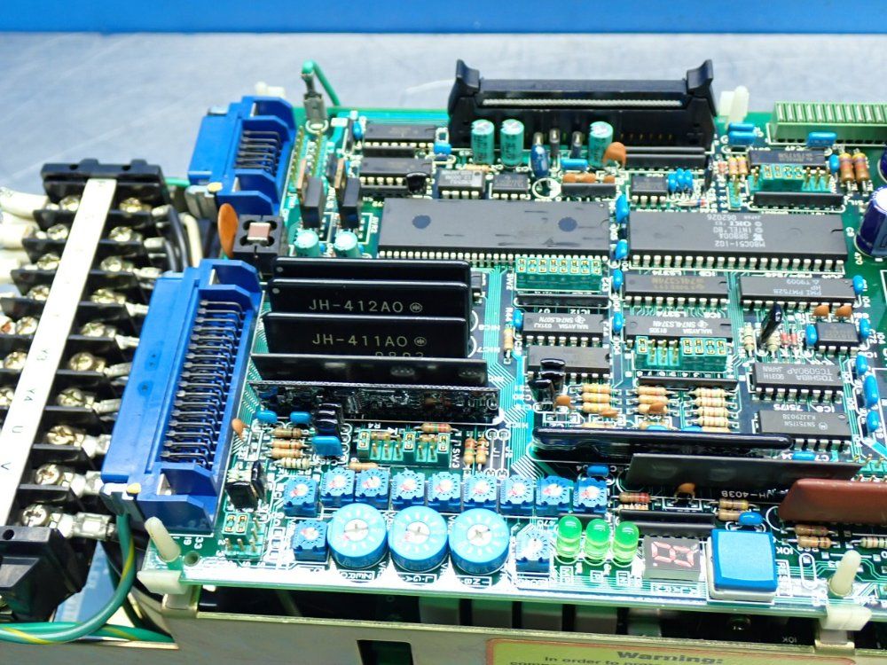 Yaskawa Cacr-sr Series Servopack Servo Controller - Cacr-sr20sb1afy118