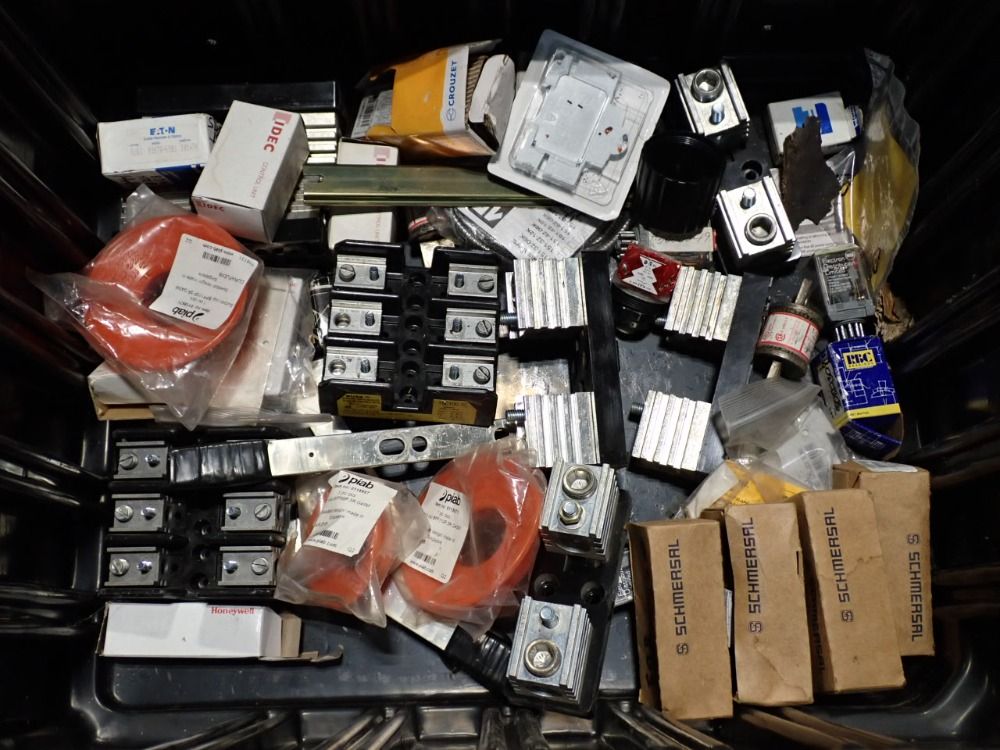 Buss, Piab, Schmersal Fuse Holders, Suction Cups, Safety Interlock Switch