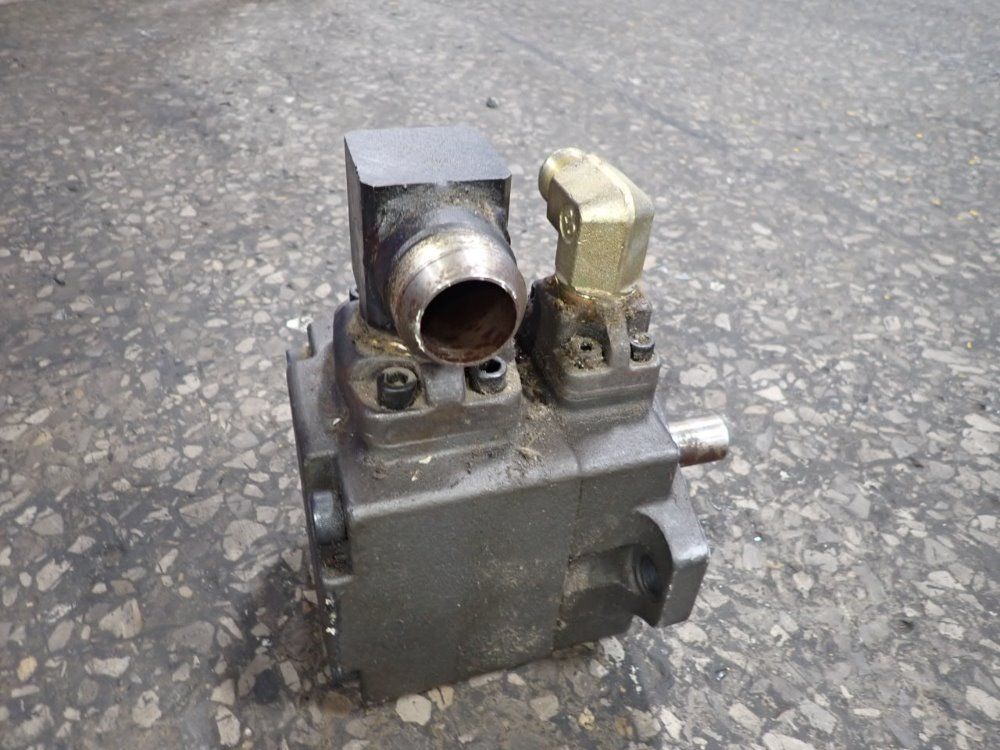 Ylc Vane Pump - Pv2r3-76ra